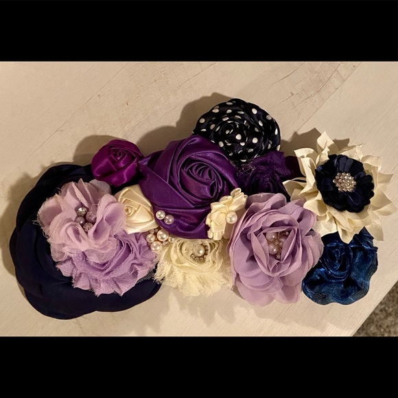 Belt corsage - Picture 1 of 1